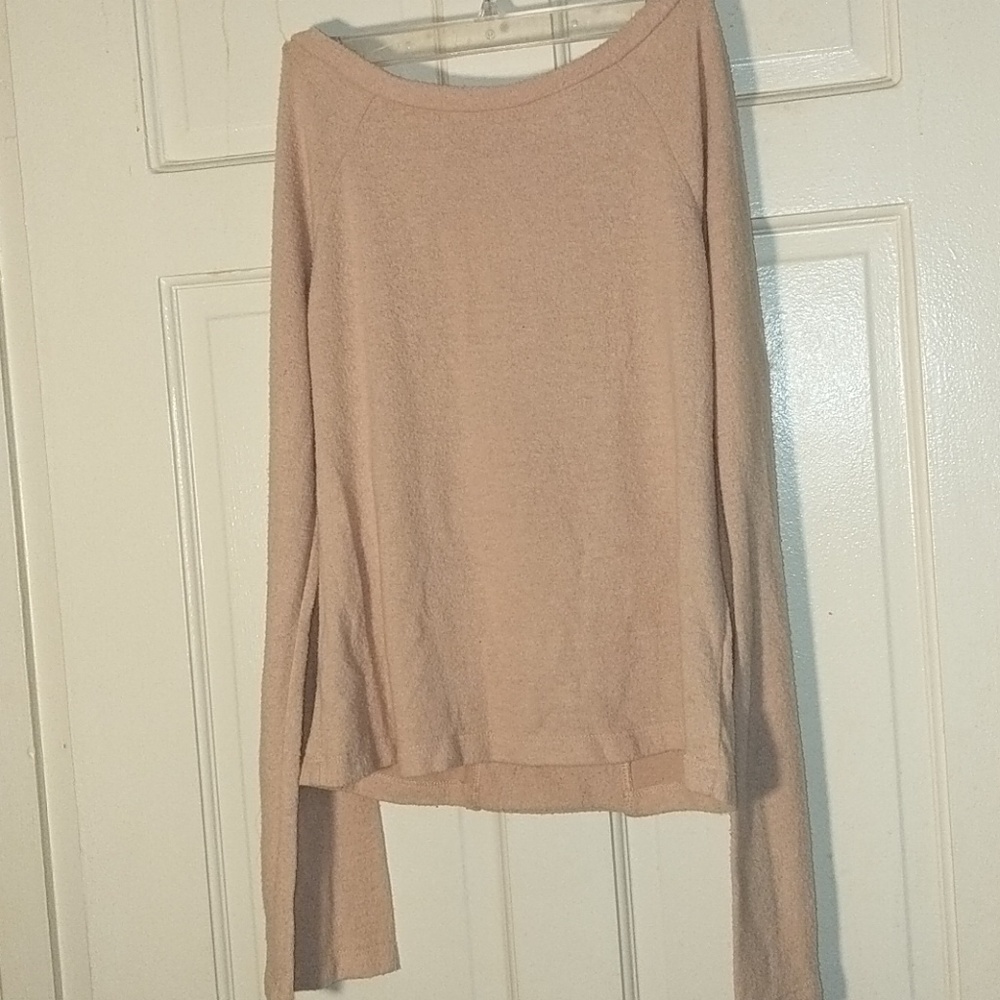 Comfy sweater & backlsss